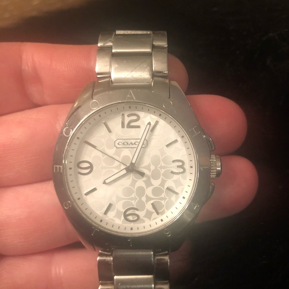 Authentic Coach Silver Watch - Picture 4 of 4